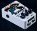 10158-flickinger-angry-sparrow-fuzz-pedal-1468b7aabb9-16.jpg