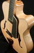 Eastman AR910CE Blonde 6728 Archtop Guitar