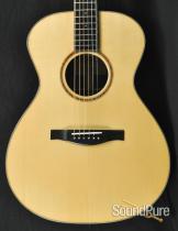 Eastman AC708 Grand Concert Acoustic Guitar 60001