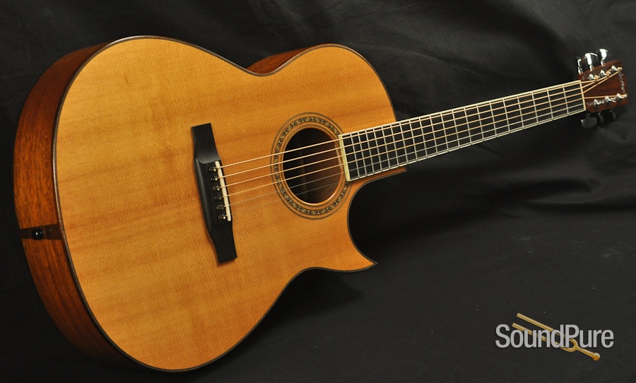 Larrivee C05 Cutaway Acoustic Guitar PreOwned eBay