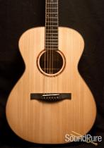 Eastman AC508 DLX Mahogany Concert Acoustic Guitar