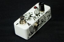 Flickinger Petal Pusher Buffer and Boost Pedal - White