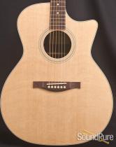 Eastman AC222CE Grand Auditorium Acoustic Guitar 682