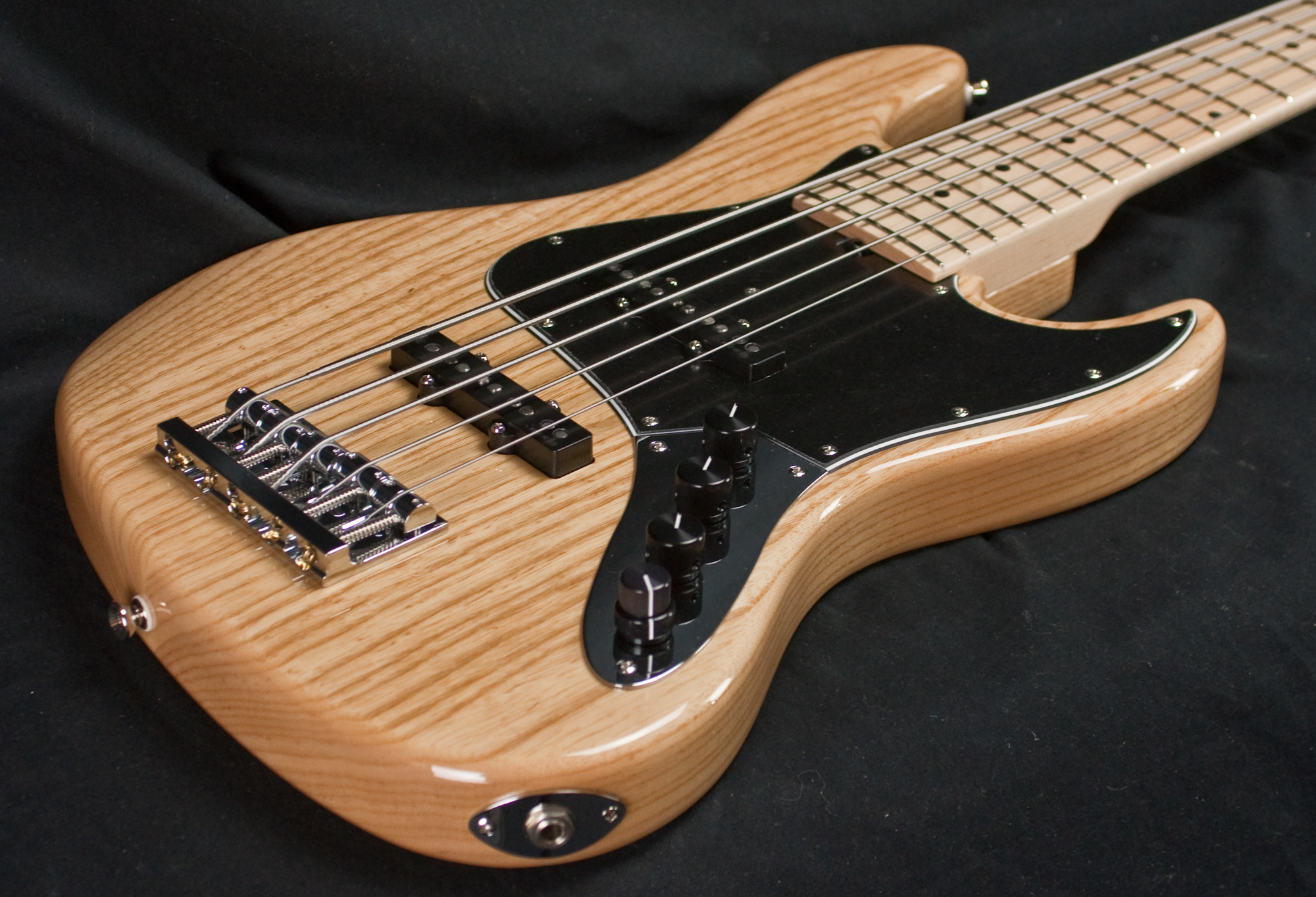 Sadowsky MV5 Natural Gloss 5String Electric Bass Guitar