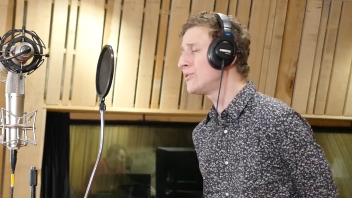 87Style Male Vocal Mic Shootout Warm Audio WA87 vs. Neumann U87Ai vs