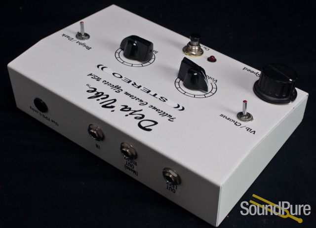 Fulltone Deja Vibe Stereo Pedal - Used — image 2
