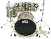 DW 4pc Collectors Series Maple Gold Galaxy Maple Drum Set DW 4pc Collectors Series Maple Gold Galaxy Maple Drum Set