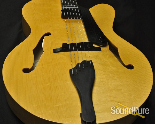 Martin CF-1 Archtop Guitar - USED — image 4