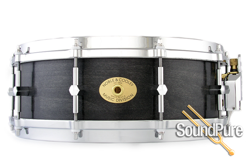 Noble & Cooley 5x14 SS Classic Maple Snare DrumBlackwash