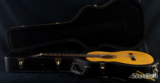 Manuel Rodriguez e Hijos C3 Flamenco Acoustic Guitar - Used — image 5