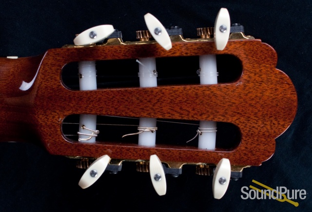 Buscarino Grand Cabaret Nylon String Acoustic Guitar - Used — image 13