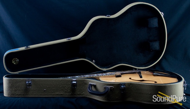 Hofner New President Natural Finish Archtop Electric Guitar — image 3