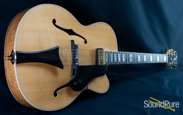 Hofner New President Natural Finish Archtop Electric Guitar — image 8