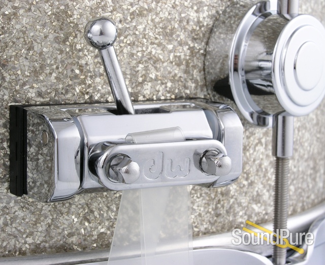 DW 5.5x14 Collectors Series Maple Snare Drum - Broken Glass — image 3
