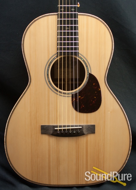 Froggy Bottom Concert DLX Adi/Walnut Acoustic Guitar - Used — image 1
