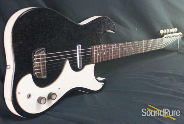 Silvertone Model 57 1448 Amp In Case - Used — image 10