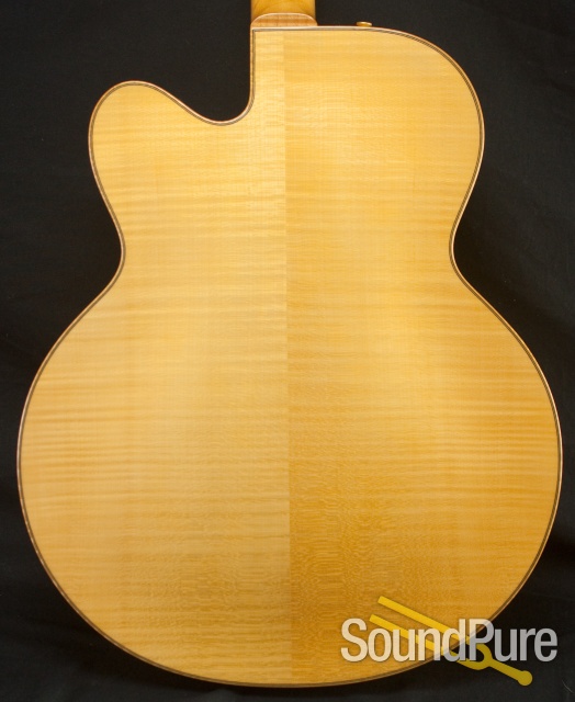 D'Aquisto Solo Acoustic Archtop Guitar - USED — image 17
