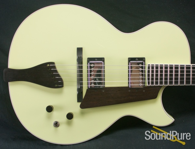 Benedetto Bambino Lime Sorbet S1050 Archtop Guitar — image 3