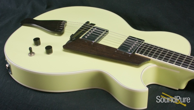 Benedetto Bambino Lime Sorbet S1050 Archtop Guitar — image 8