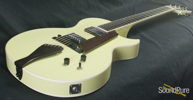 Benedetto Bambino Lime Sorbet S1050 Archtop Guitar — image 15