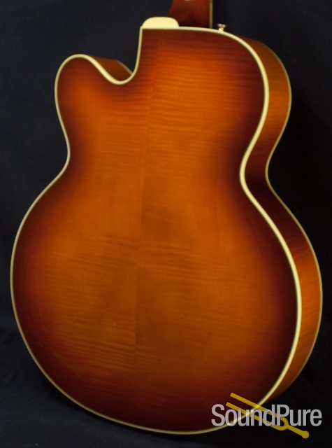 D'Aquisto New Yorker Electric Archtop Guitar Sunburst - USED — image 16