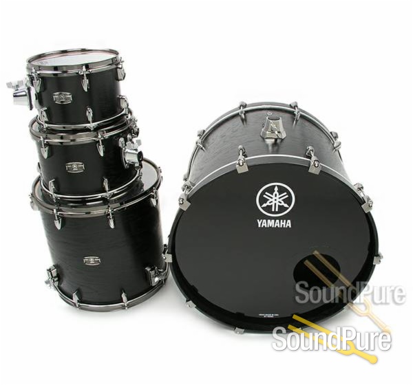 Yamaha 4pc Live Custom Oak Drum Set Black Wood/Black