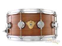 DW 6.5x14 Classics Series Mahogany Snare Drum-Natural Gloss DW 6.5x14 Classics Series Mahogany Snare Drum-Natural Gloss