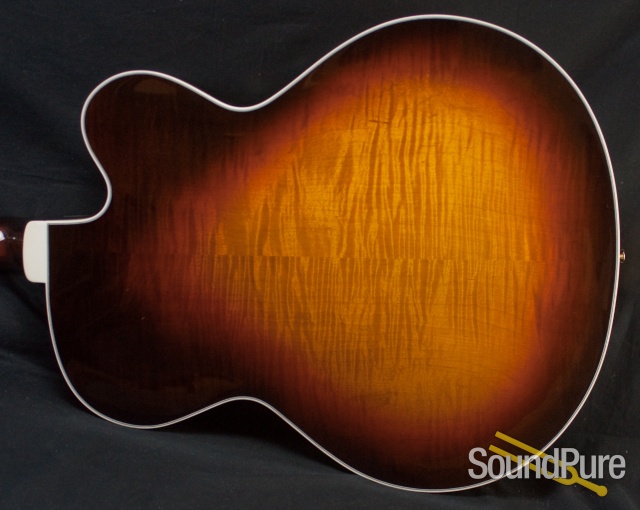Heritage 2012 Golden Eagle Custom Lefty Archtop Guitar- Used — image 2