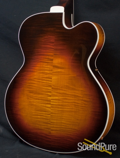Heritage 2012 Golden Eagle Custom Lefty Archtop Guitar- Used — image 9