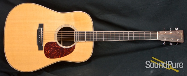 Martin 2001 HD-28LSV Dreadnought Acoustic Guitar - Used — image 2