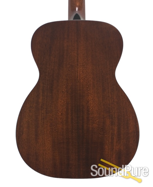 Bourgeois Custom Sunburst OO Country Boy Acoustic Guitar — image 9