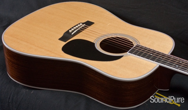 Martin D-35 2013 Dreadnought Acoustic Guitar - Used — image 2