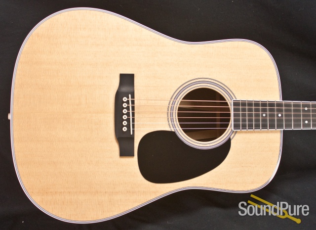 Martin D-35 2013 Dreadnought Acoustic Guitar - Used — image 15
