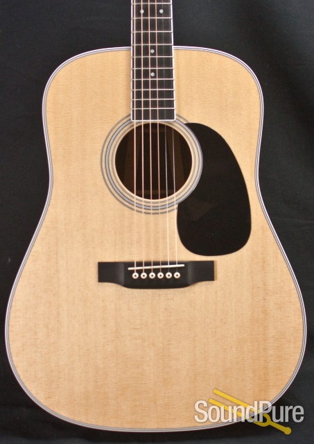 Martin D-35 2013 Dreadnought Acoustic Guitar - Used — image 1