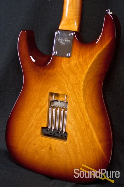 Marchione Vintage Tremolo Electric Guitar - Used — image 4