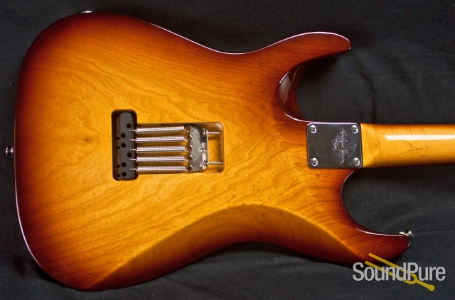 Marchione Vintage Tremolo Electric Guitar - Used — image 9