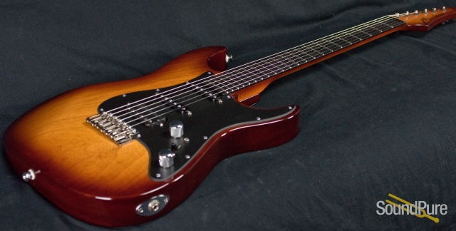 Marchione Vintage Tremolo Electric Guitar - Used — image 11