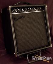 Evans RE200 Guitar Amplifier Combo Evans RE200 Guitar Amplifier Combo