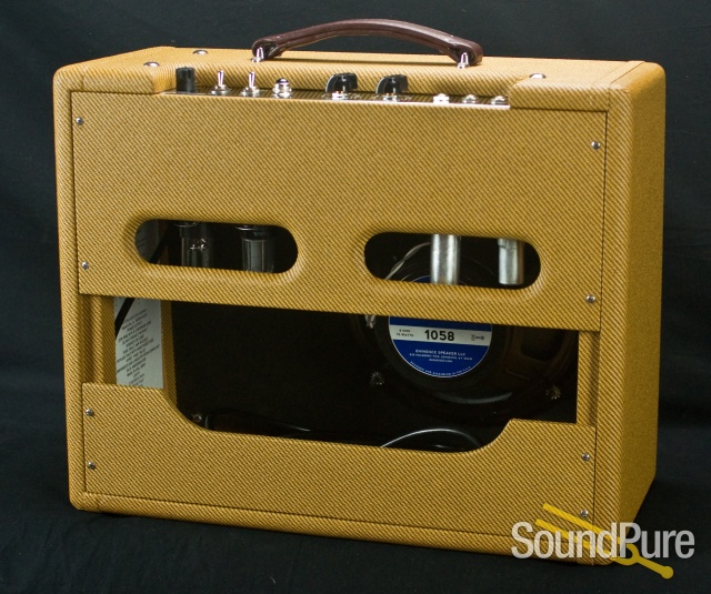 Victoria Amps Ivy League 14W 1x10 Combo Amp — image 9