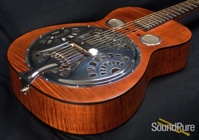 Dobro Hound Dog Deluxe Round Neck - Used — image 2