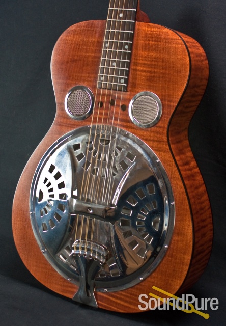 Dobro Hound Dog Deluxe Round Neck - Used — image 4