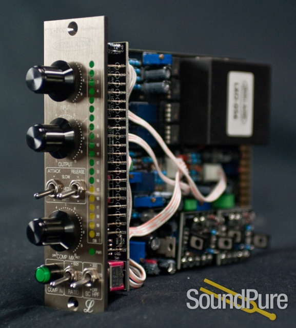 Lindell Audio 7X-500 Compressor — image 1