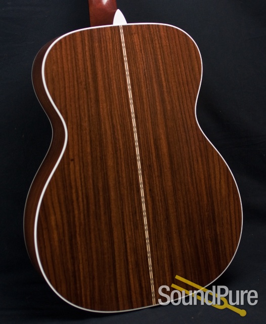 Martin 2011 000-28 Solid Sitka Spruce Acoustic Guitar - Used — image 8