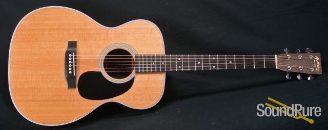 Martin 2011 000-28 Solid Sitka Spruce Acoustic Guitar - Used — image 14
