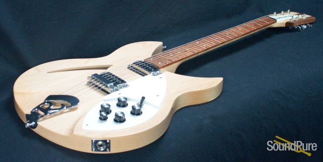Rickenbacker 330 Mapleglo Semi Hollow Electric Guitar - Used — image 3