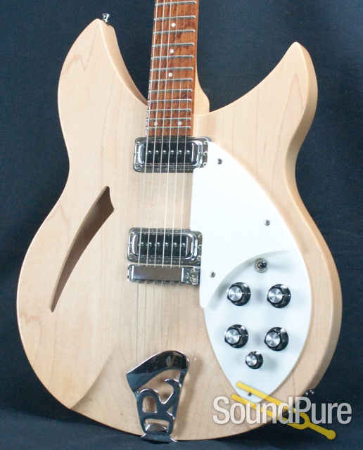 Rickenbacker 330 Mapleglo Semi Hollow Electric Guitar - Used — image 8
