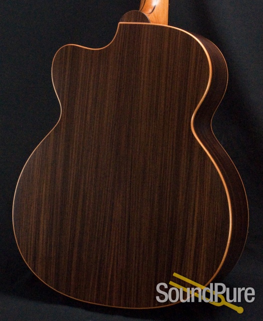 Lowden 0-25C Cedar/Rosewood Grand Concert Acoustic - Used — image 3