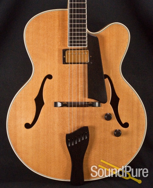 Buscarino Artisan Archtop Guitar - USED — image 1