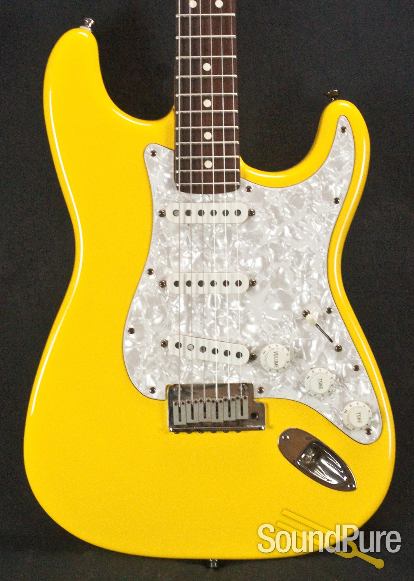 Fender Player Series Stratocaster HSS LimitedEdition Electric Guitar