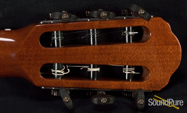 Buscarino Starlight Nylon Acoustic Electric Guitar — image 17